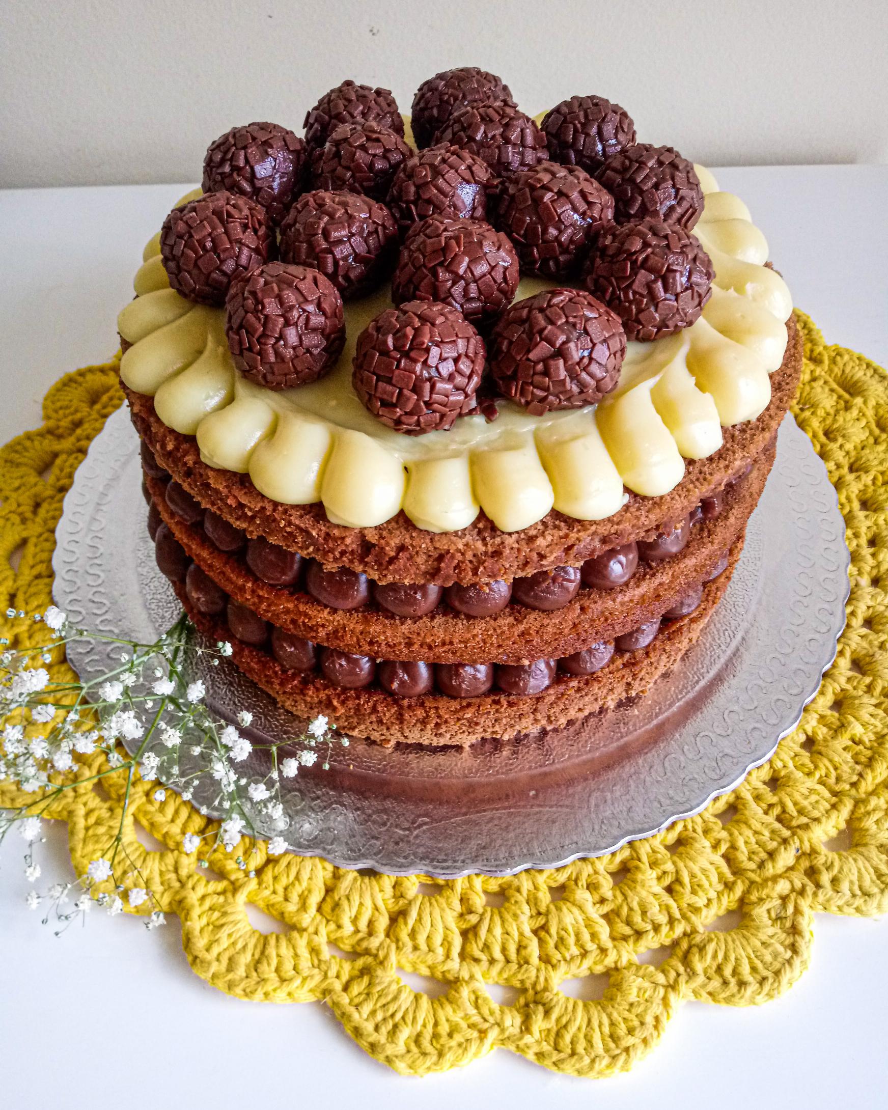 Nakedcakecombrigadeiros-1-.jpg